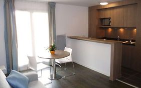 Residhome Roissy Village 3*